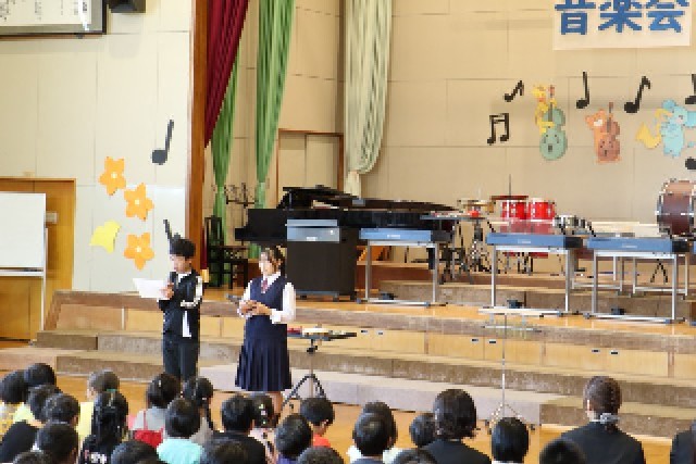 児童会長＆生徒会長あいさつ